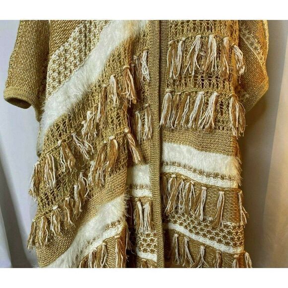 Chico's Mya Ruana One Size Fringed Multi Pattern Textured Neutral Combo NEW - Picture 3 of 8